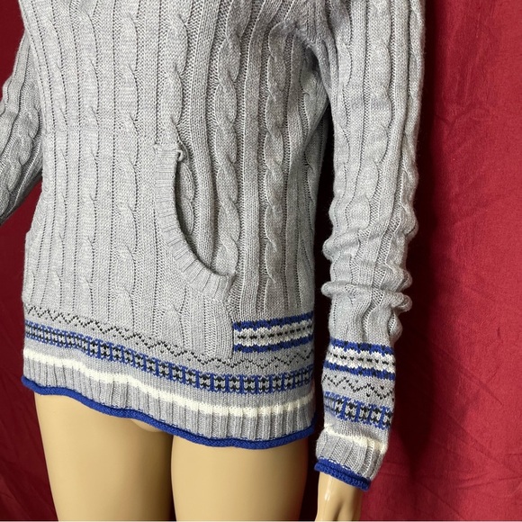 Dressbarn Gray and Blue Hooded Sweater - Picture 4 of 8